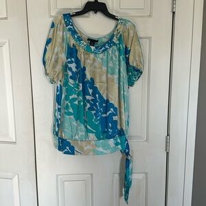 Apostrophe Blue and tan top size 16w-18w
